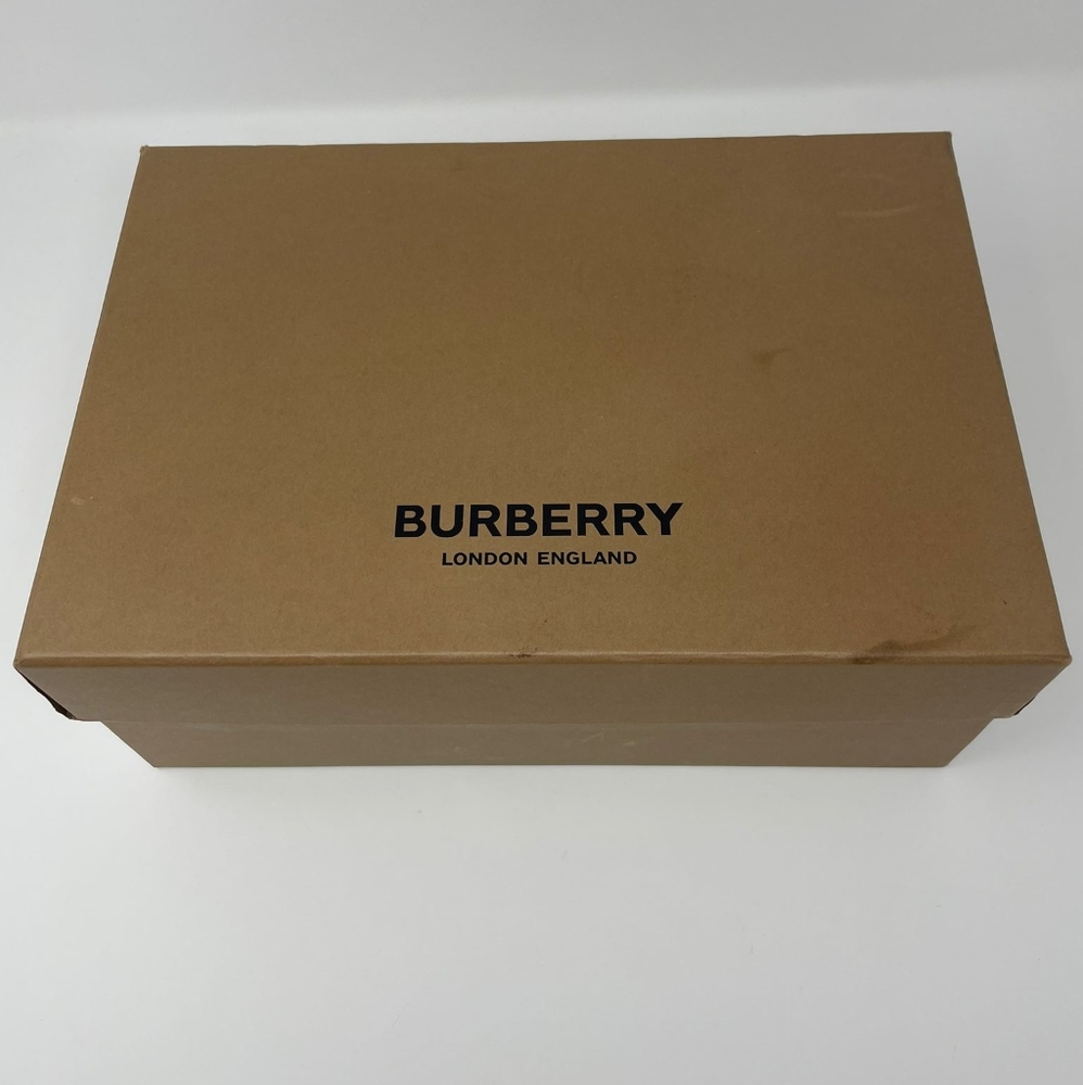 AUTHENTIC BURBERRY SHOE BOX